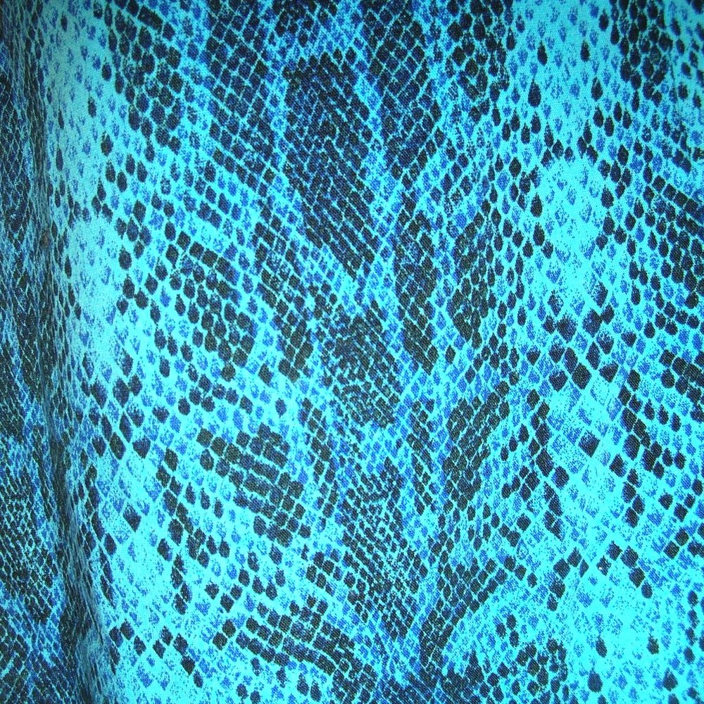 Aqua sky & royal blue & black snake print bootcut butter jeans pants size 13 NWT